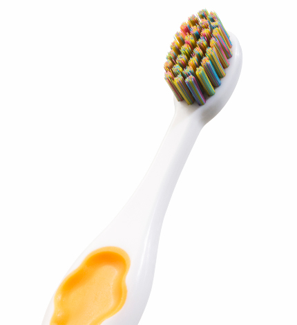 картинка Детская зубная щетка  "Желтая ", soft, MontCarotte от магазина ЭпилСити